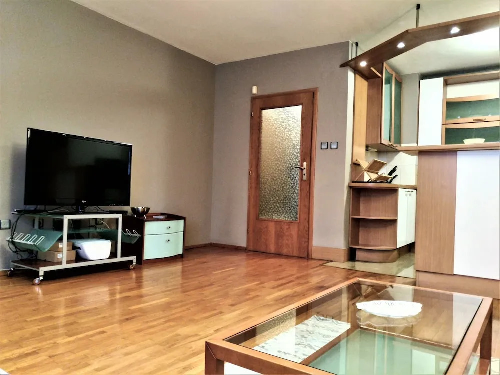 Baratero City Corner II Apartment