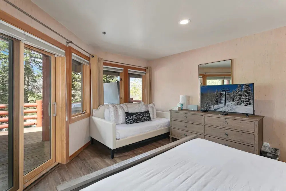 Enclave at Deer Valley - Two Bedroom with Spa #6 2 Condo