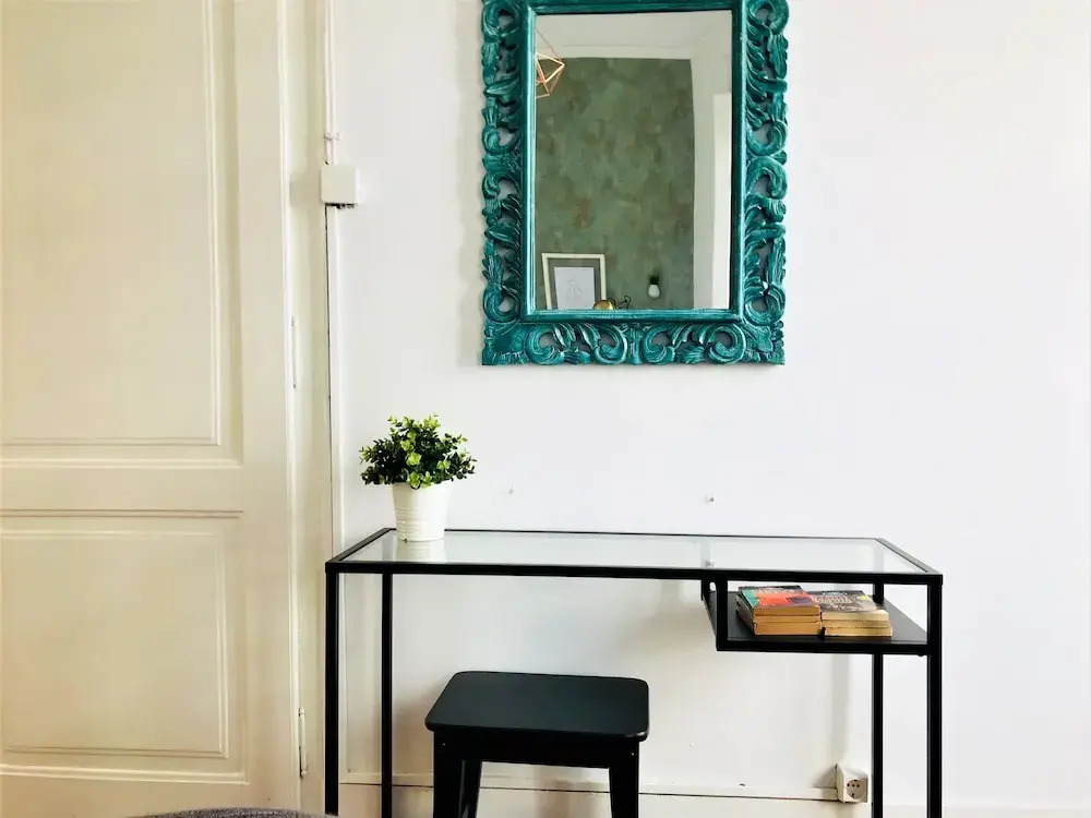 Charming Flat with Great Terrace, Best Location