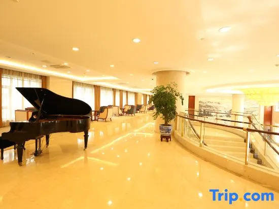 Zhongyuan Oilfield Hotel