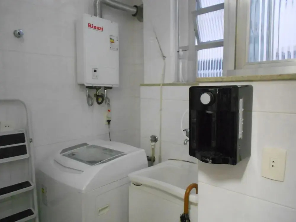 Gohouse - Visconde 402 B