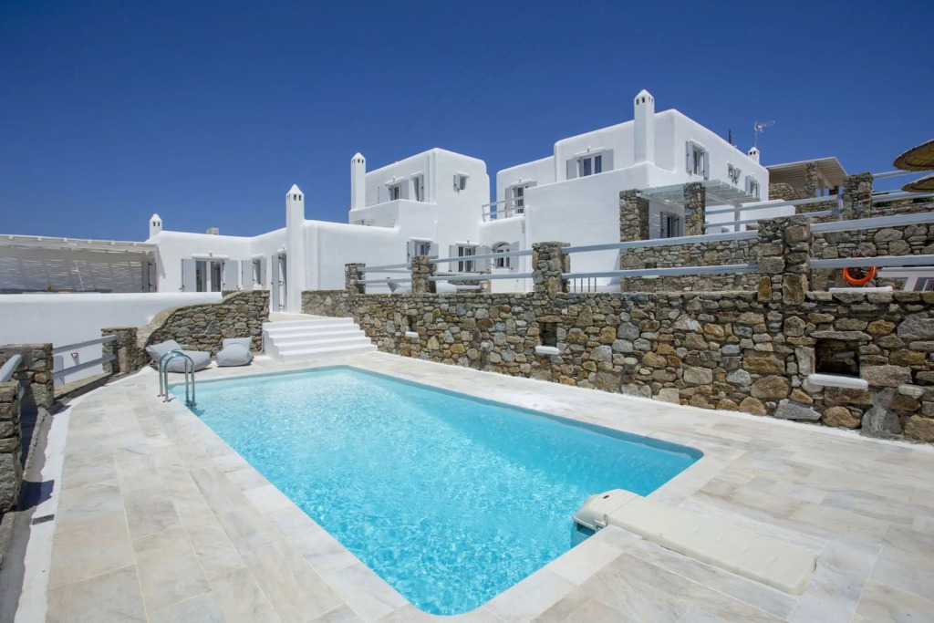 Senses Luxury Suites & Villas