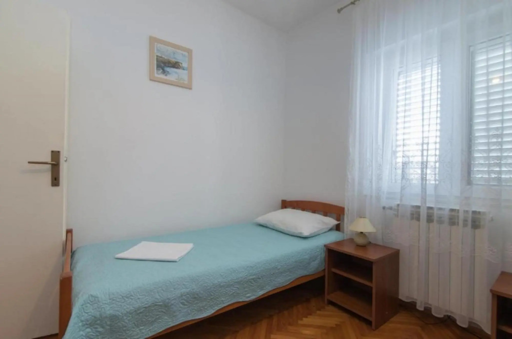 Krešo - 100 m From sea - A2 Lijevi