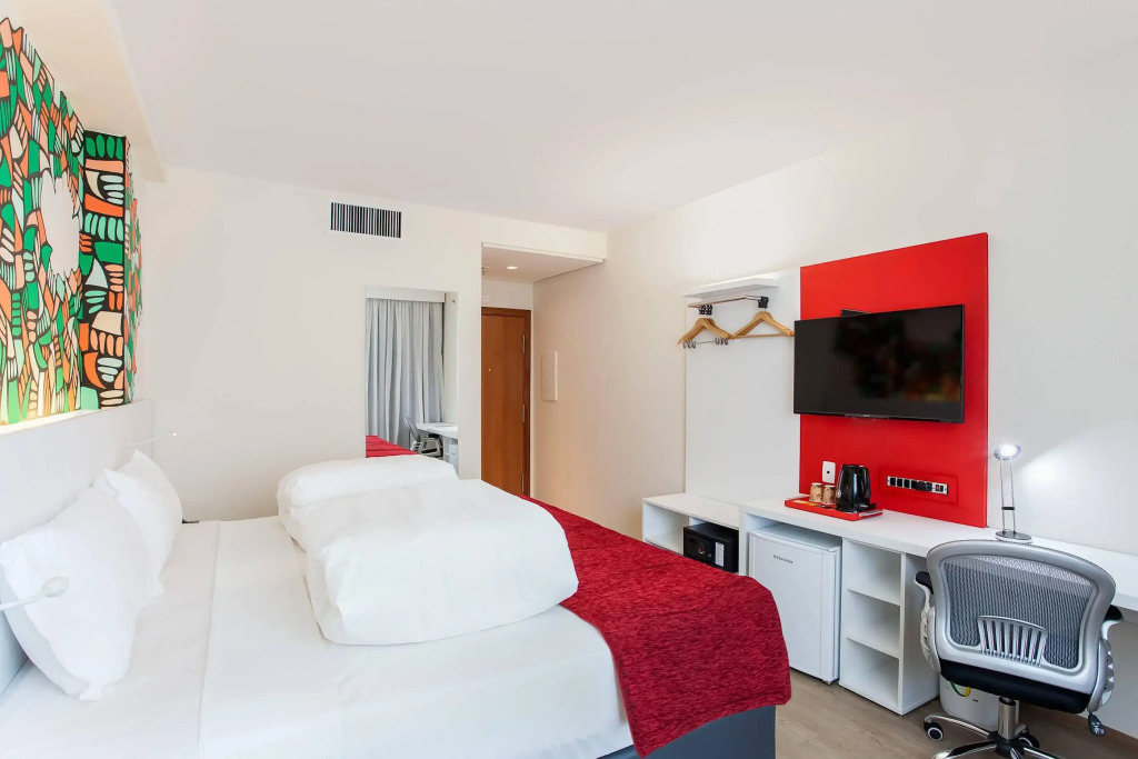 Esuites Virgínia Luxemburgo