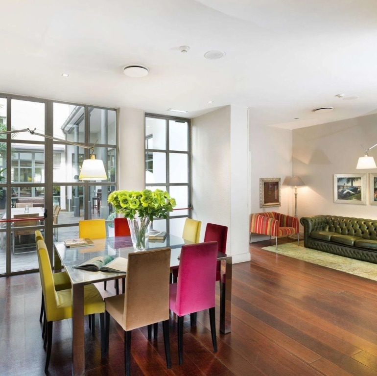 Town House 12