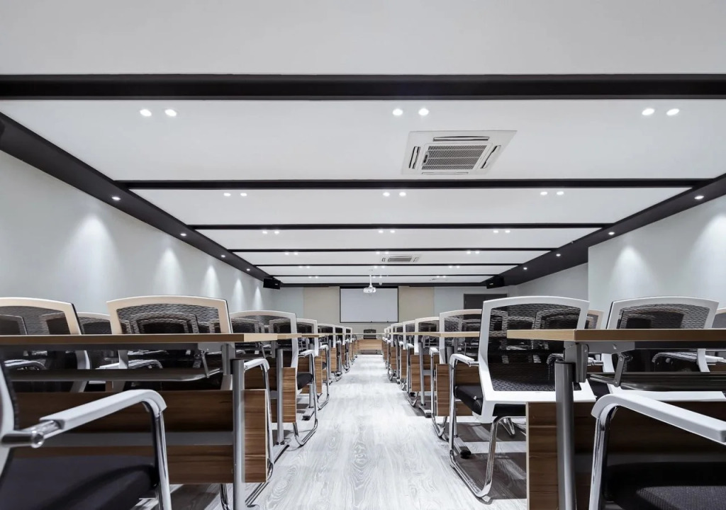ibis Styles Nanjing Xingang Development Zone Hotel