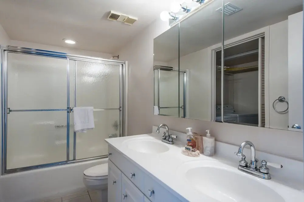 Tristan Towers unit 9B