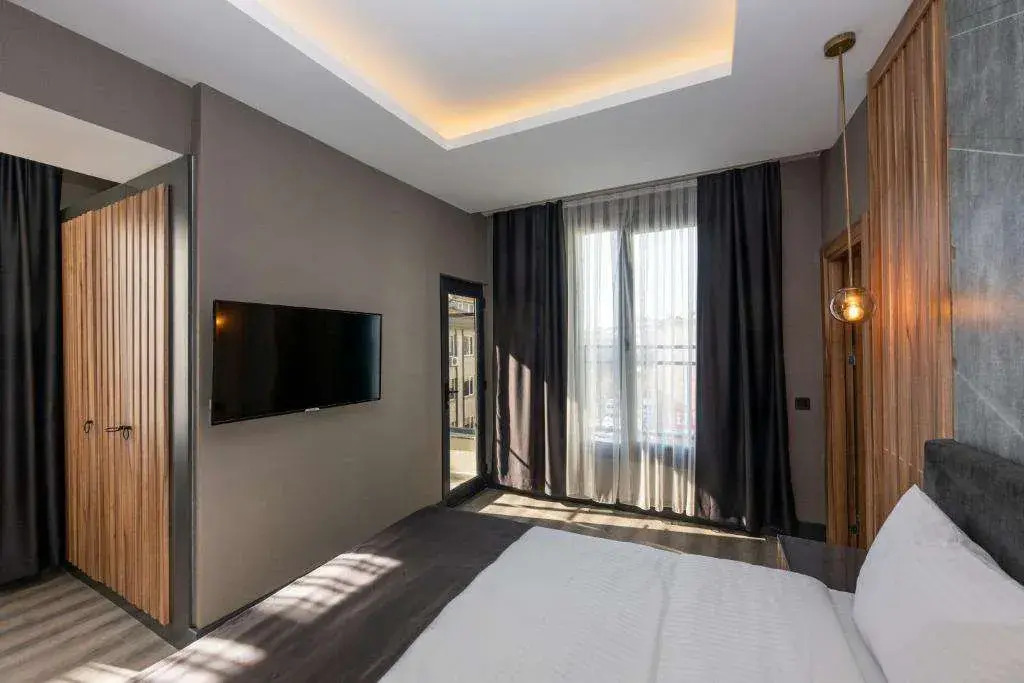 The Nirvanas Hotel