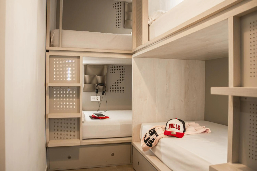 Room Salvador