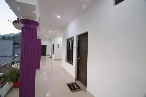 Hotel Jahnavi by OYO Rooms