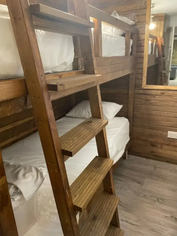 Seaside 1 Bedroom Carbon Neutral Apartment in Brighton