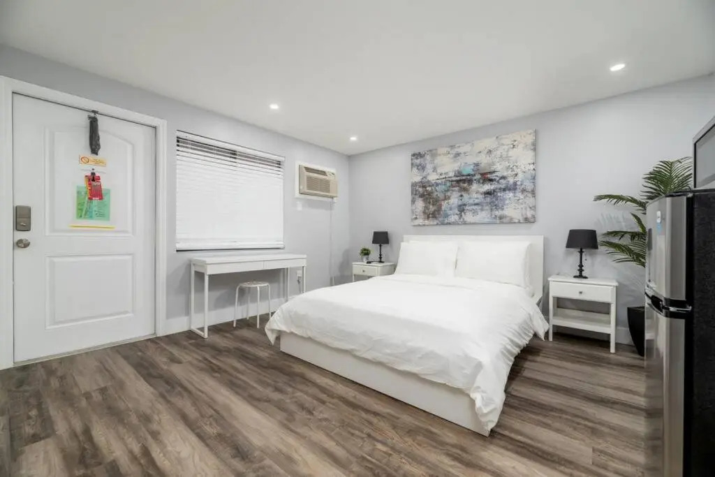 Shell on the Beach 105 - RENOVATED