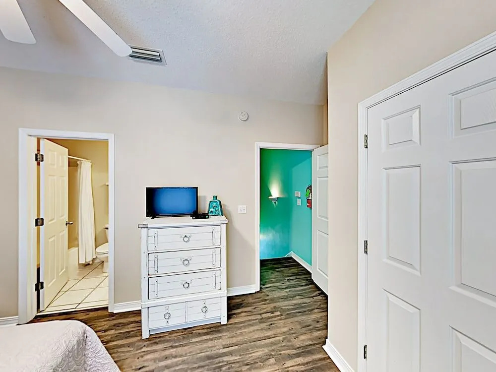 Simply Paradise - 2 Br Condo