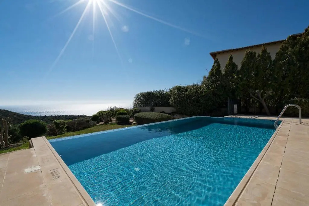 2 bedroom Villa Iremos with private pool and sea views, Aphrodite Hills Resort