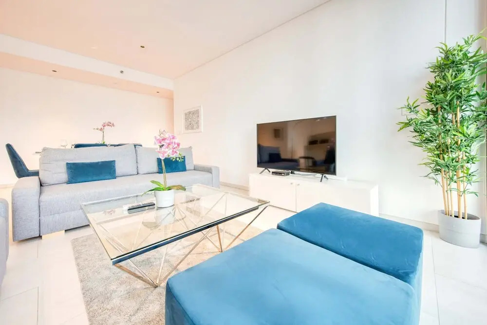 Maison Privee - Marquise Square - 2504