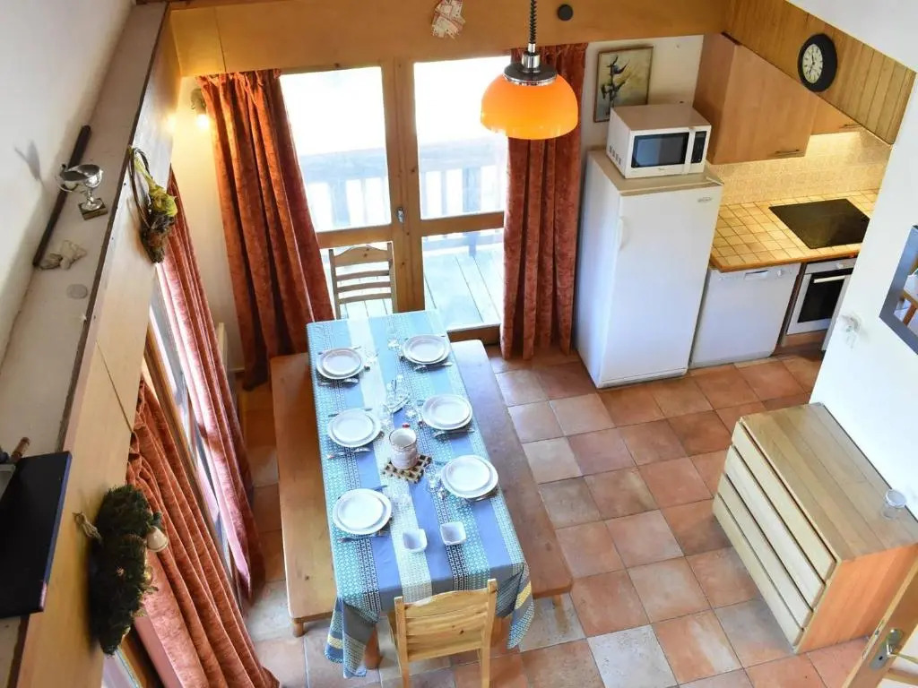 Chalet spacieux à Méribel - Animaux acceptés, parking inclus - FR-1-180-188