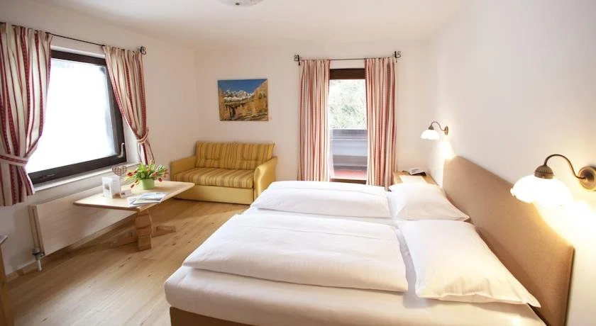 Hotel Pension Theresia