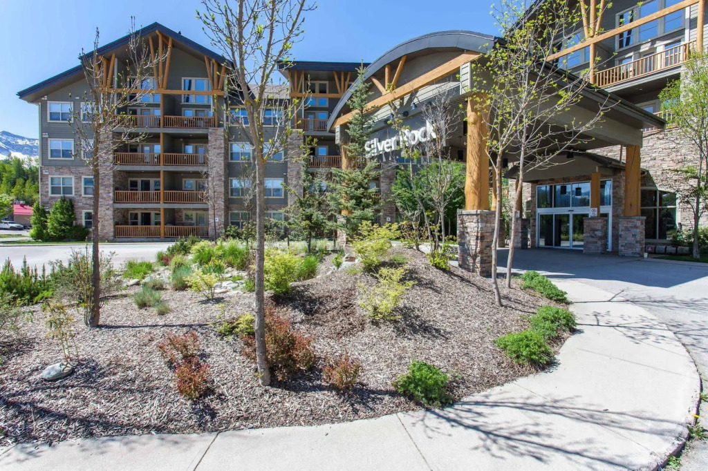 Silver Rock Condos by Fernie Central Reservations
