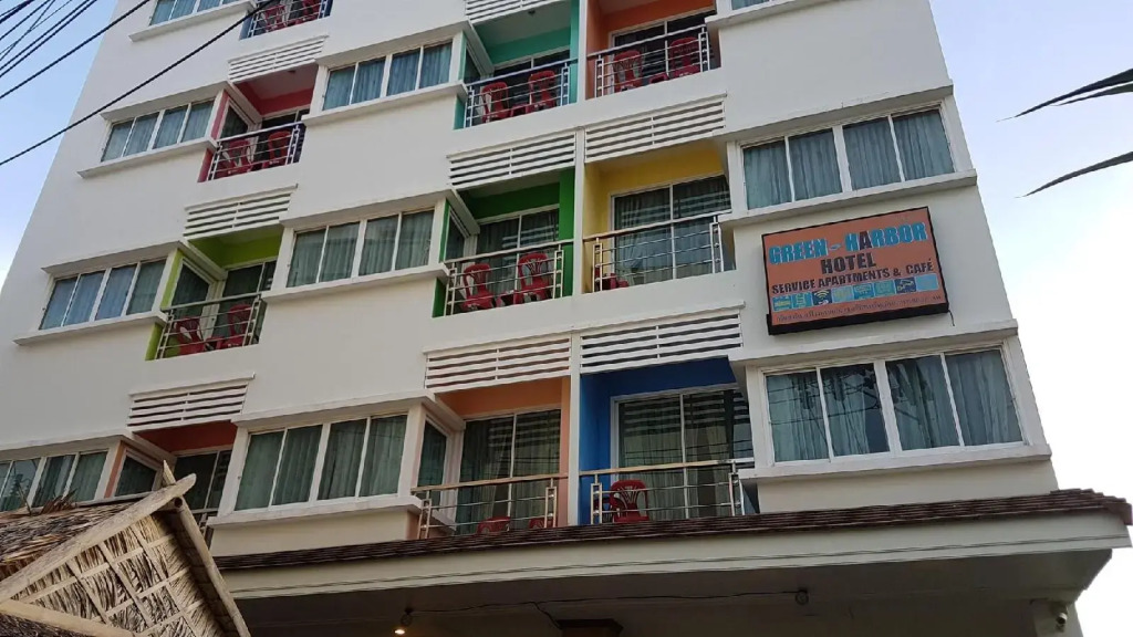 Green Harbor Hotel & Service Apartment