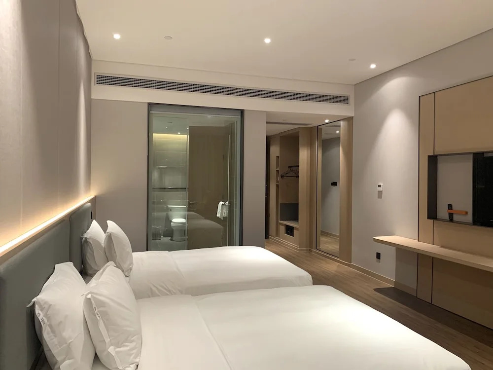 Holiday Inn Express Dongguan Marina Bay