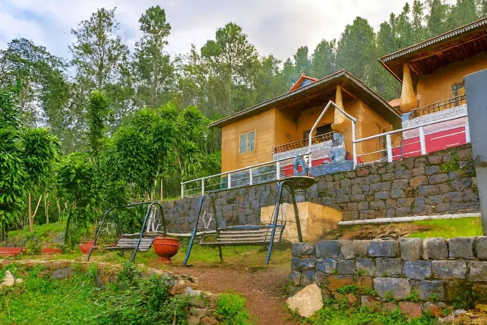 HolidayZ by Stayz Royale in Yercaud - Misty Woody Stay