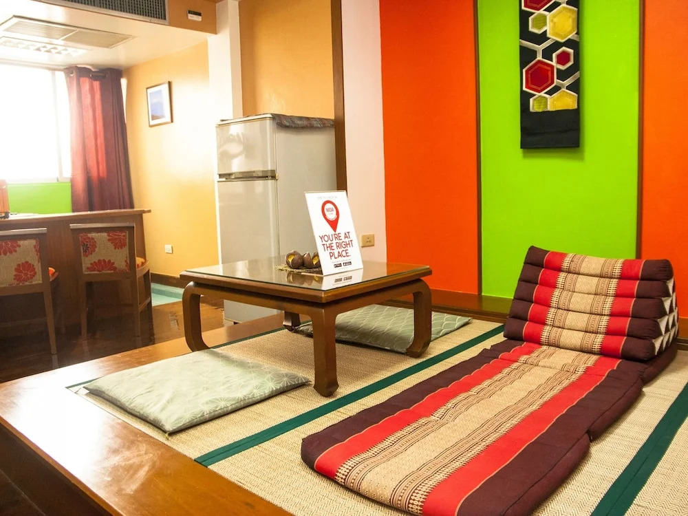 NIDA Rooms Sathorn 170 Embassy