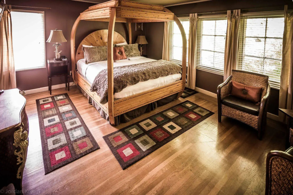 Inn at Parkside