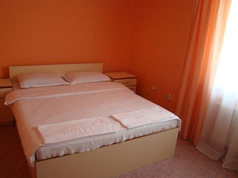 Ada Hotel