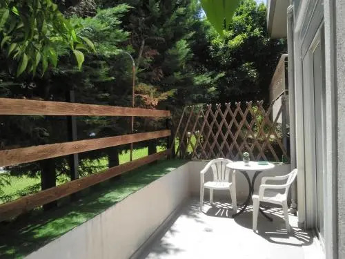 Holiday and Business Home