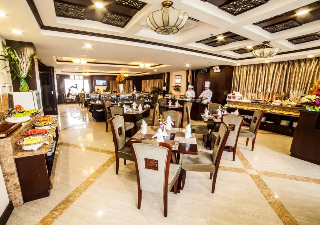Moonlight Hotel Hue