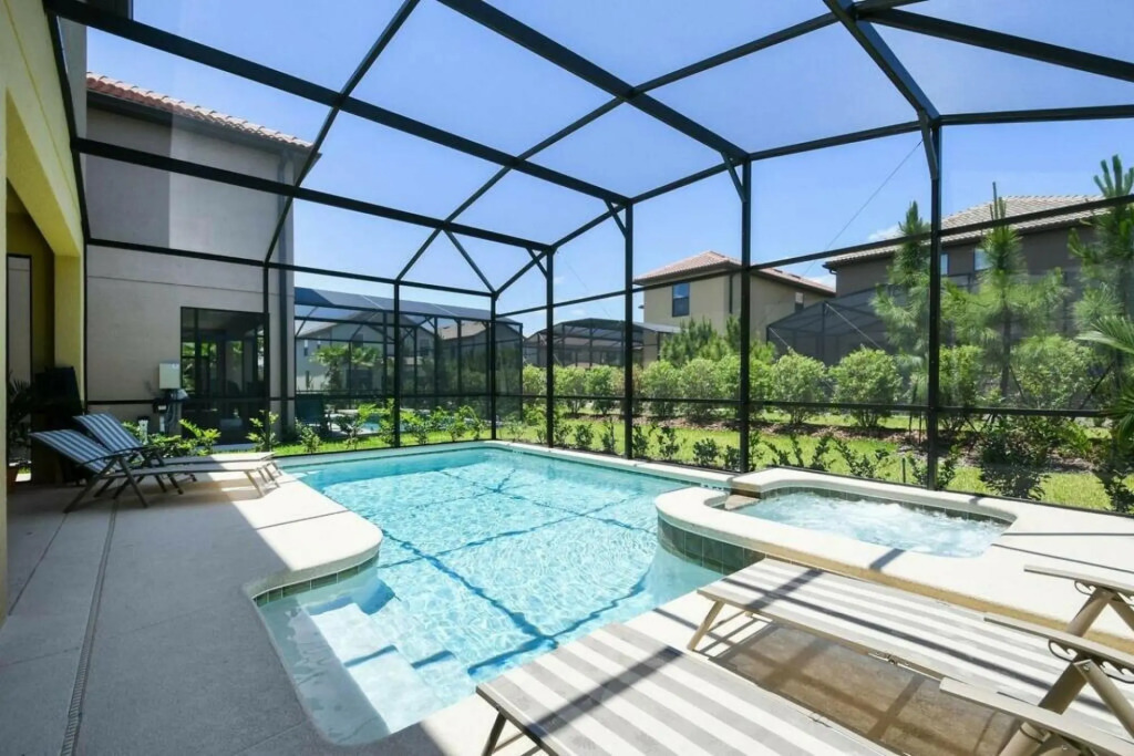 Amazing 6 Bedrooms5 BathPool at Solterra Resort