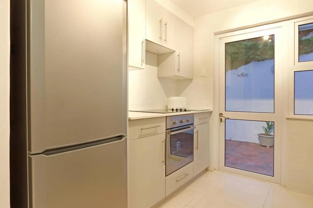 Camps Bay Beach Apartment