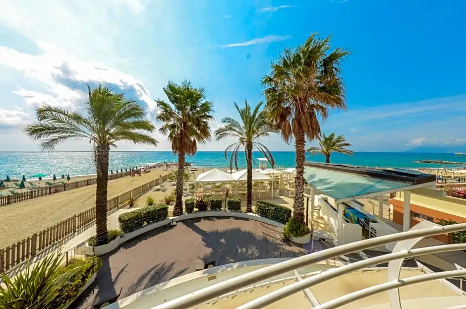 Hotel De La Plage