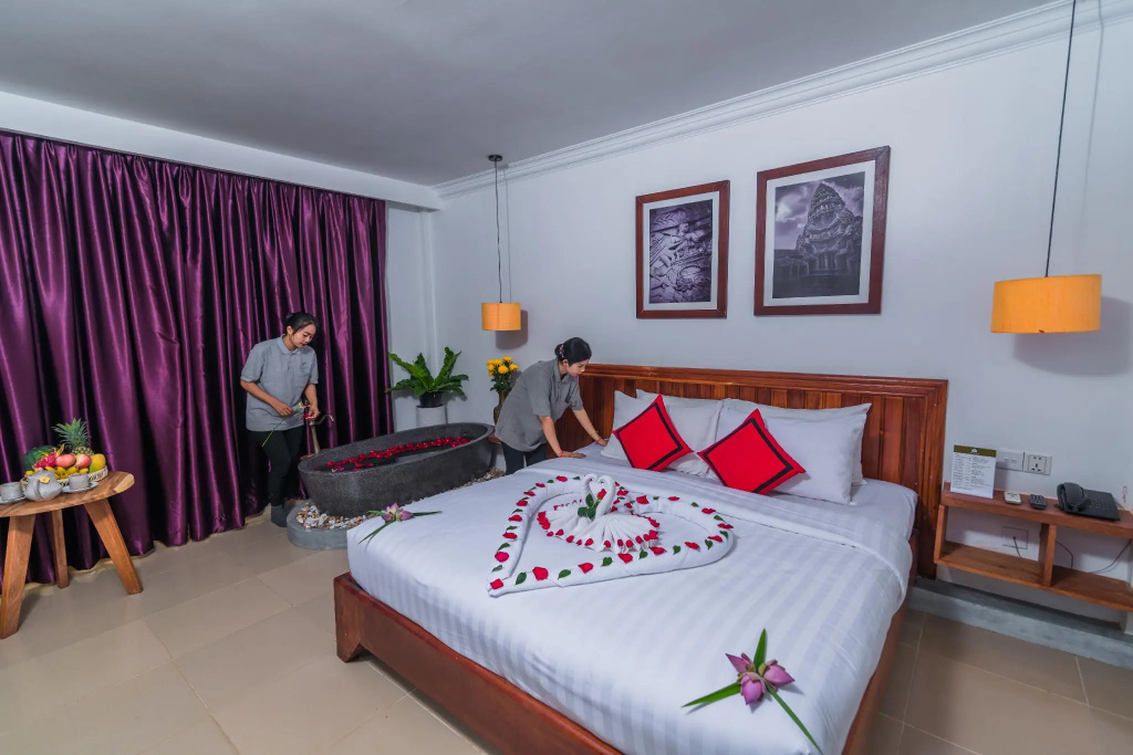 Mekong Angkor Deluxe Hotel