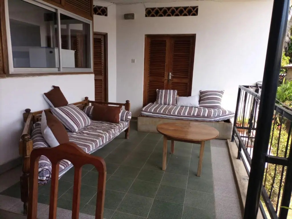 3-Bedroom Furnished Apartment