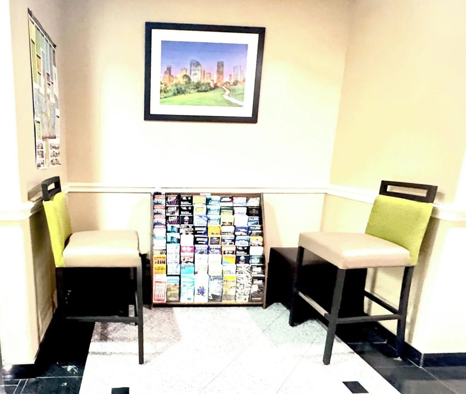 Comfort Suites Westchase Houston Energy Corridor