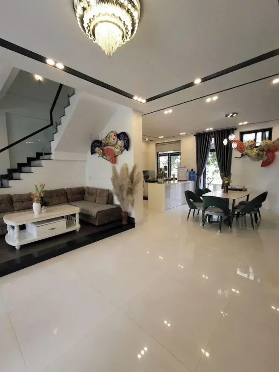 CONIHOUSE - Homestay & Villa