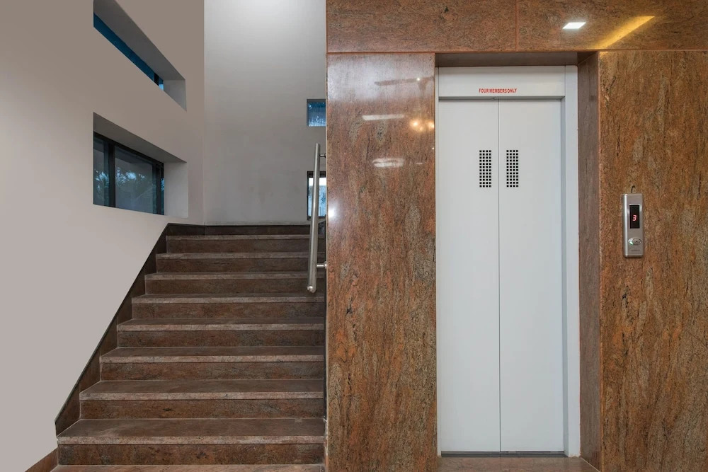 OYO 22319 Hotel Prem Bandhan