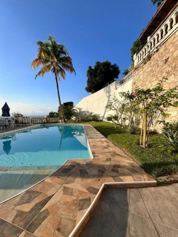 Casa das Luzes Hostel IVN