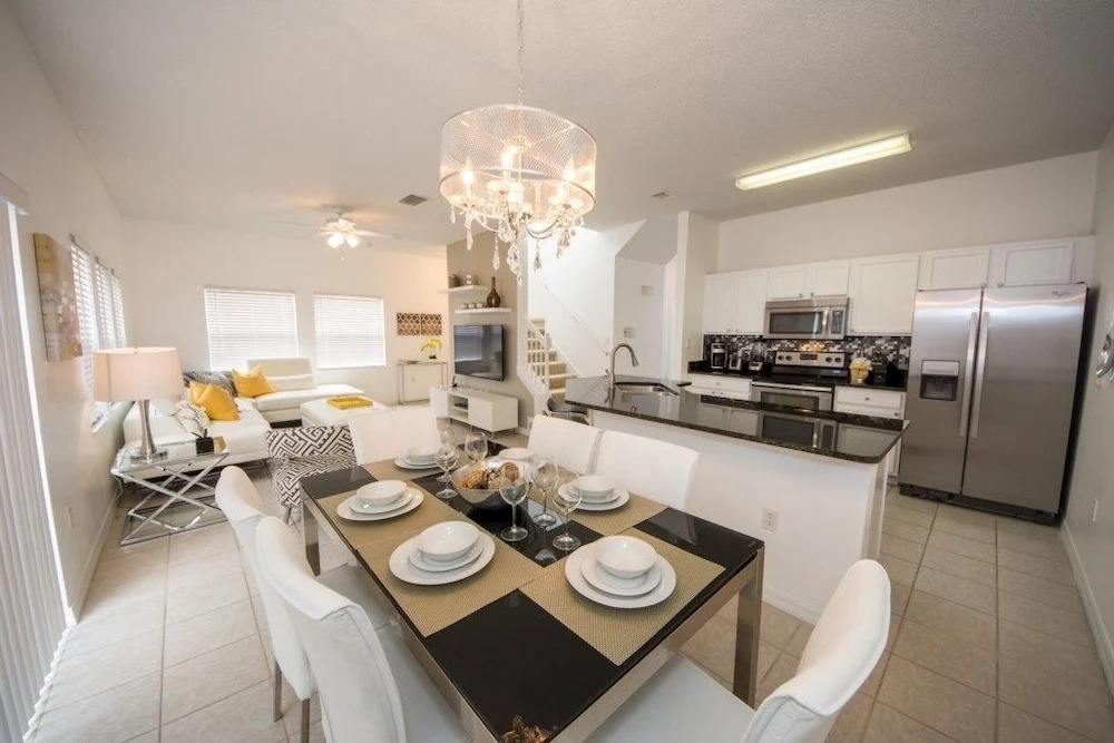 Private Pool And Bunk Beds Plenty Of Room! 4 Bedroom Townhouse