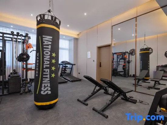 Shenzhen Zhongchen International Hotel - Shenzhen Baolong Subway Station Branch