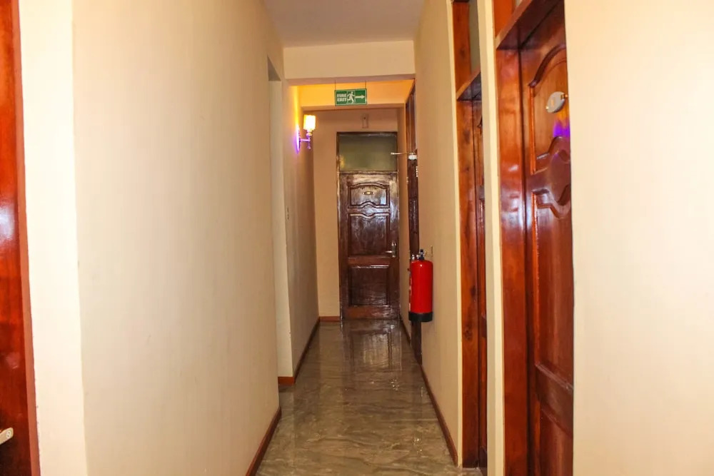 Hillstarh Hotel