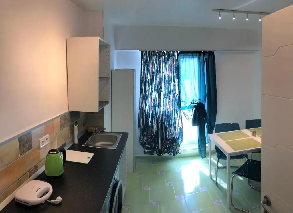 Green Apartment