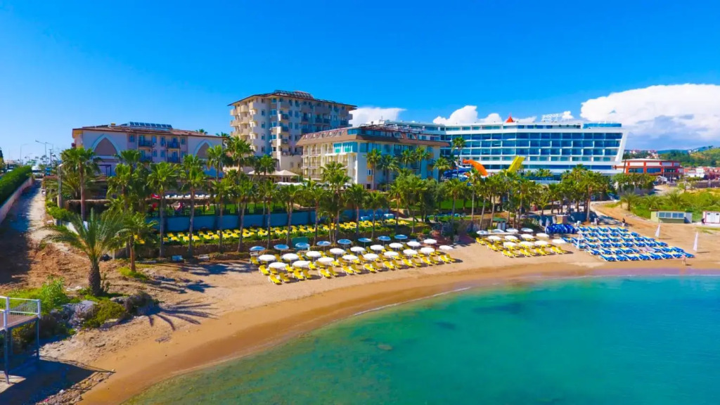 EOS Beach Resort