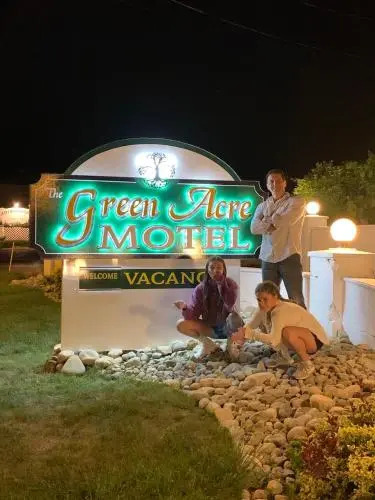 Green Acre Motel