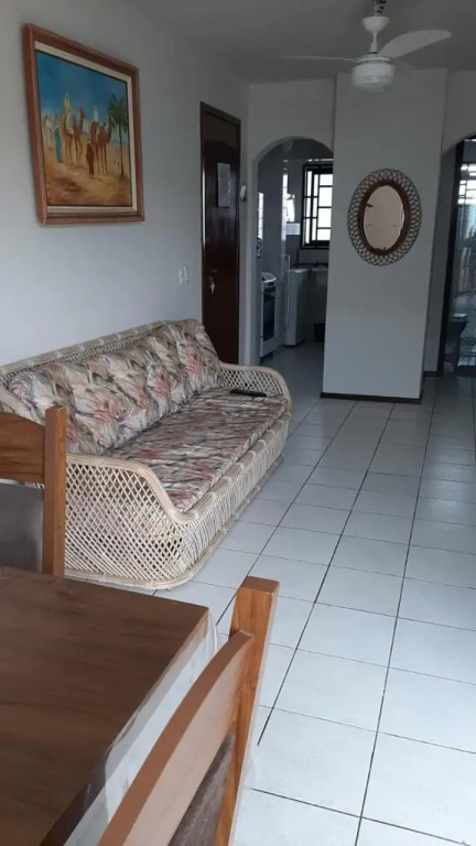 Excelente apto em Caiobá a 3 quadras da praia!