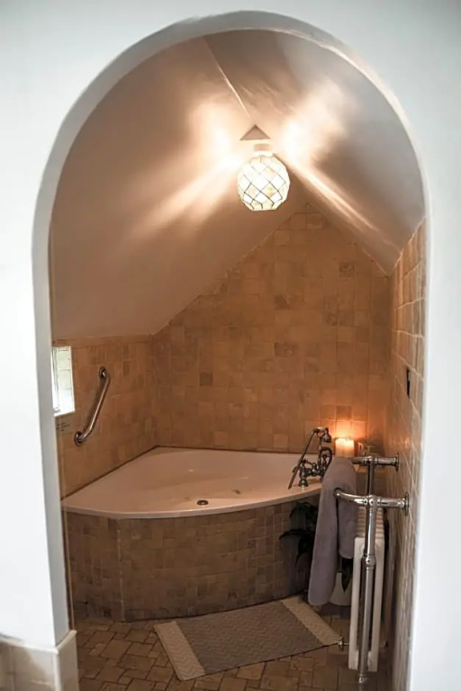 The Jasmine Room