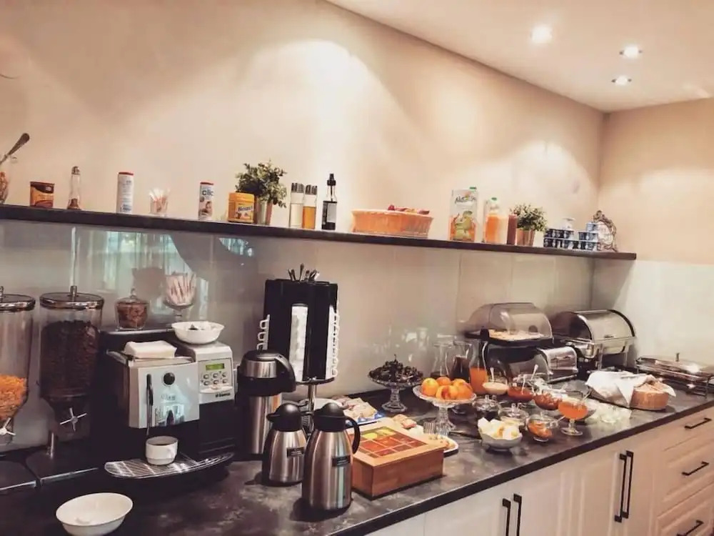Mon Ami Villa