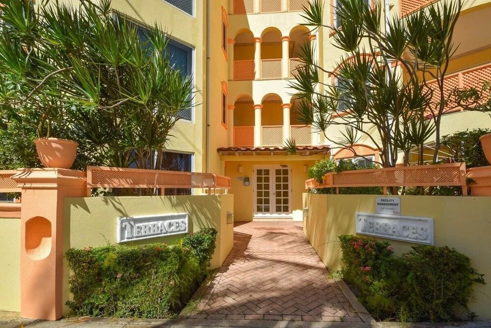 Modern Apt Near Beach In St. Lawrence Gap - Terraces 402 3 Bedroom Apts