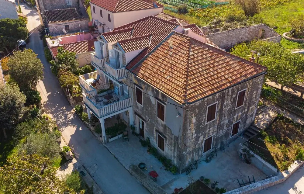 Beautiful Home in Ston With Wifi and 2 Bedrooms